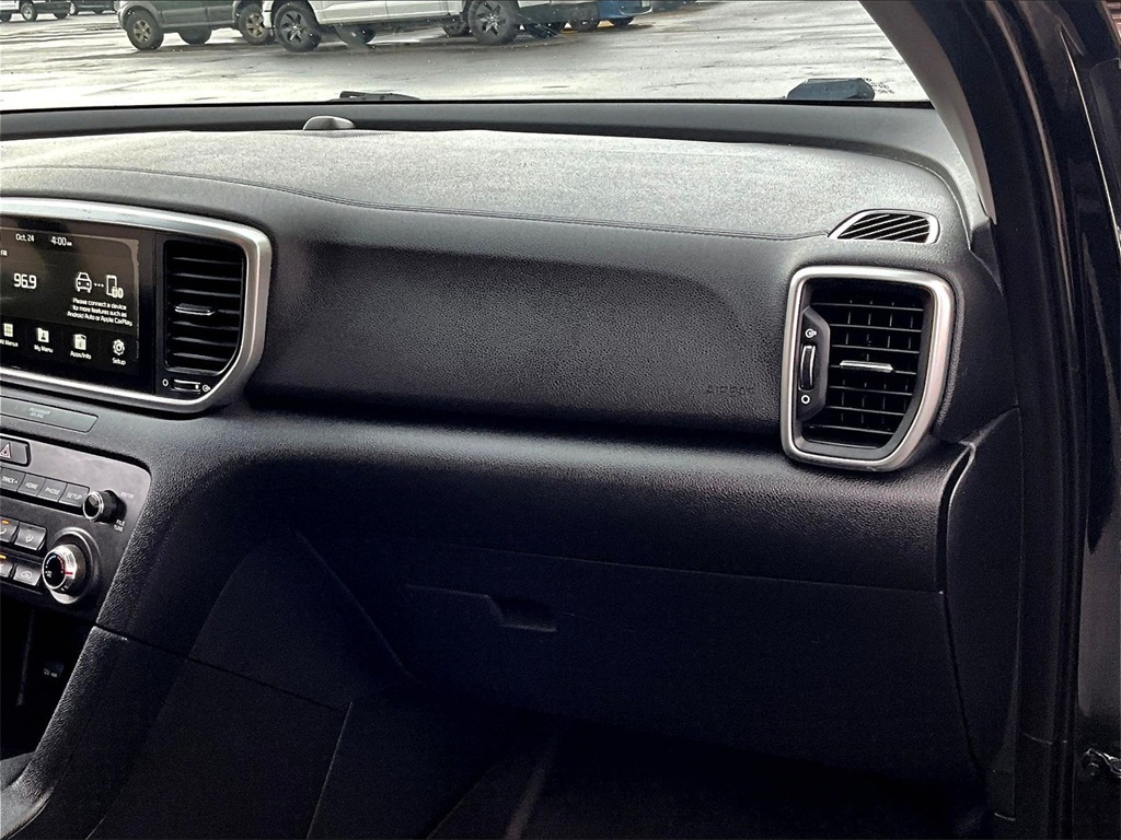 2020 Kia Sportage LX - Photo 13