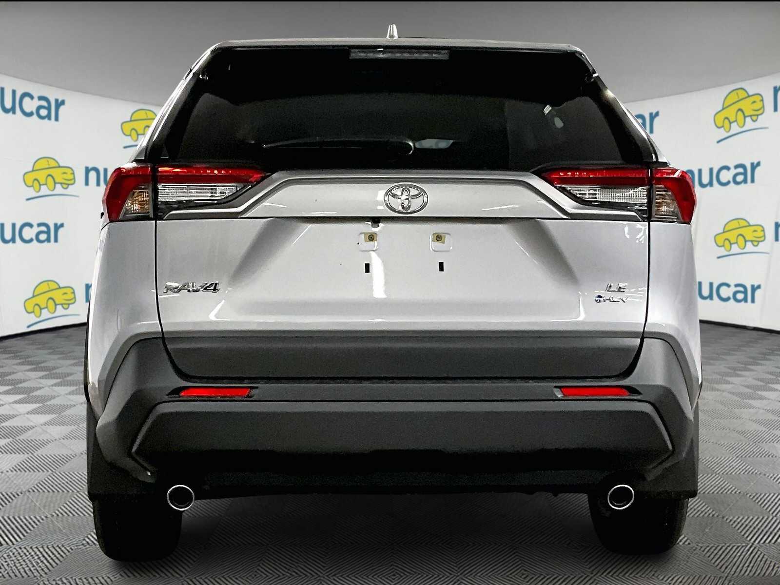 2025 Toyota RAV4 Hybrid LE - Photo 6