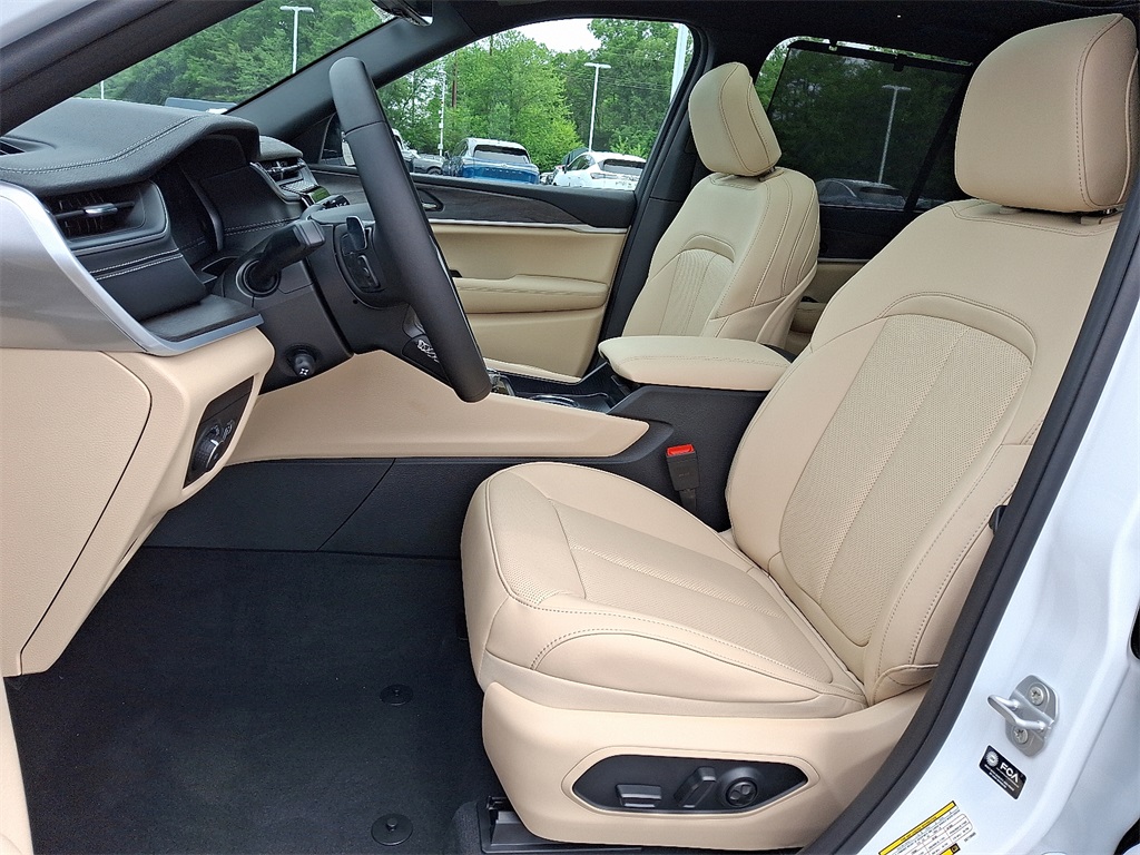 2025 Jeep Grand Cherokee Limited - Photo 9