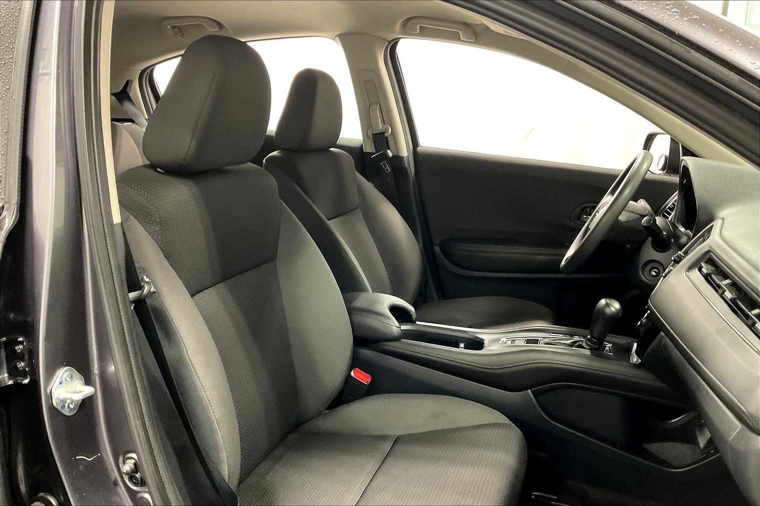2022 Honda HR-V LX - Photo 11