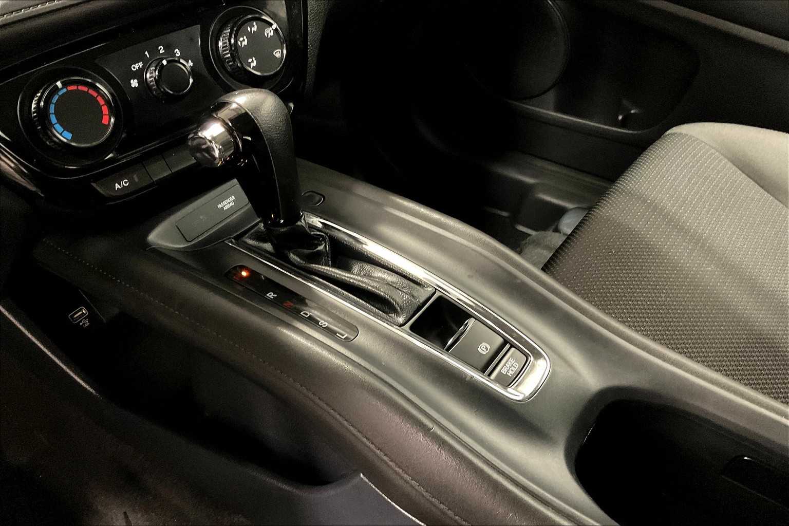 2022 Honda HR-V LX - Photo 21