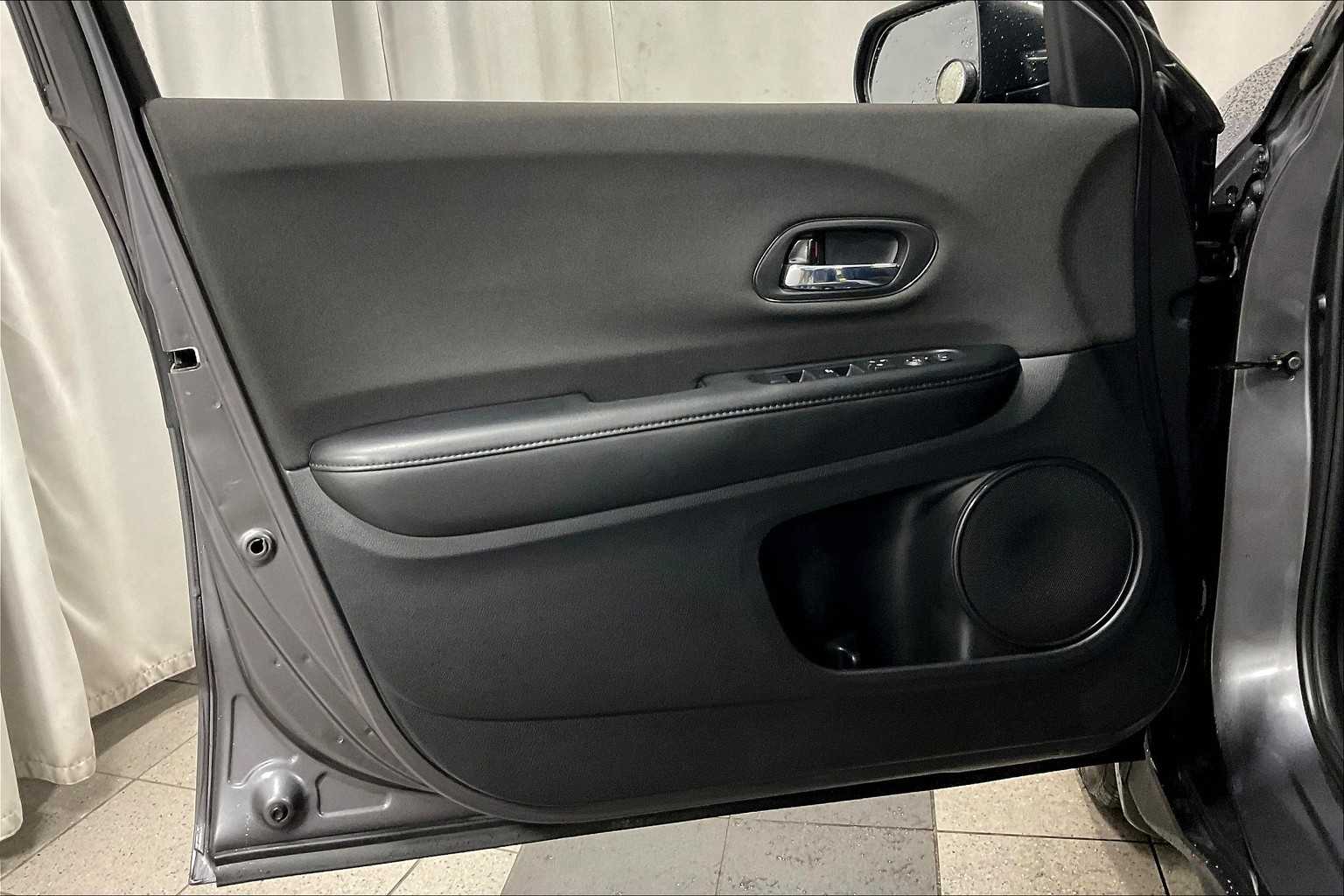 2022 Honda HR-V LX - Photo 9
