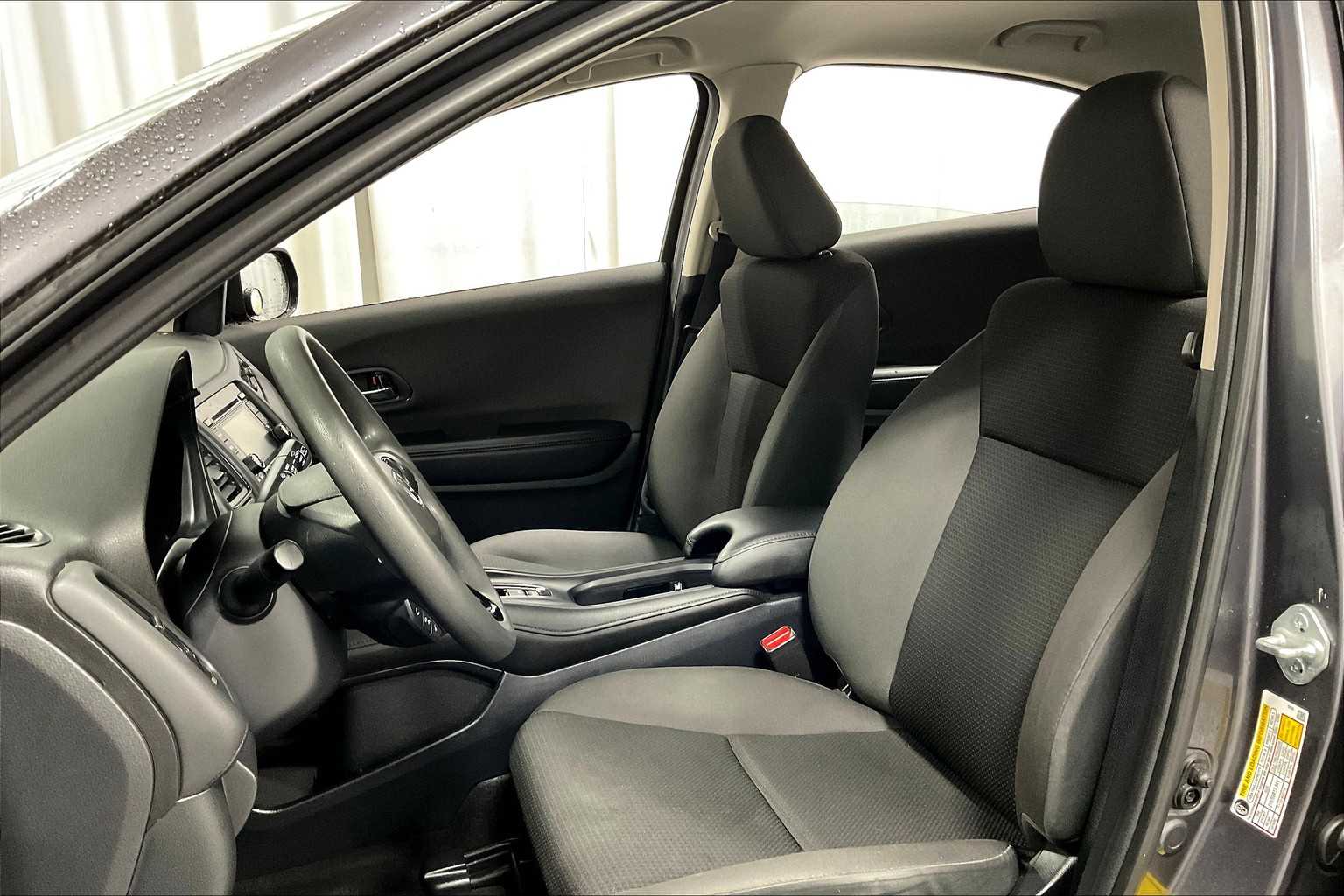 2022 Honda HR-V LX - Photo 10