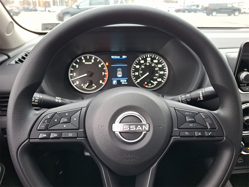 2025 Nissan Sentra S - Photo 14