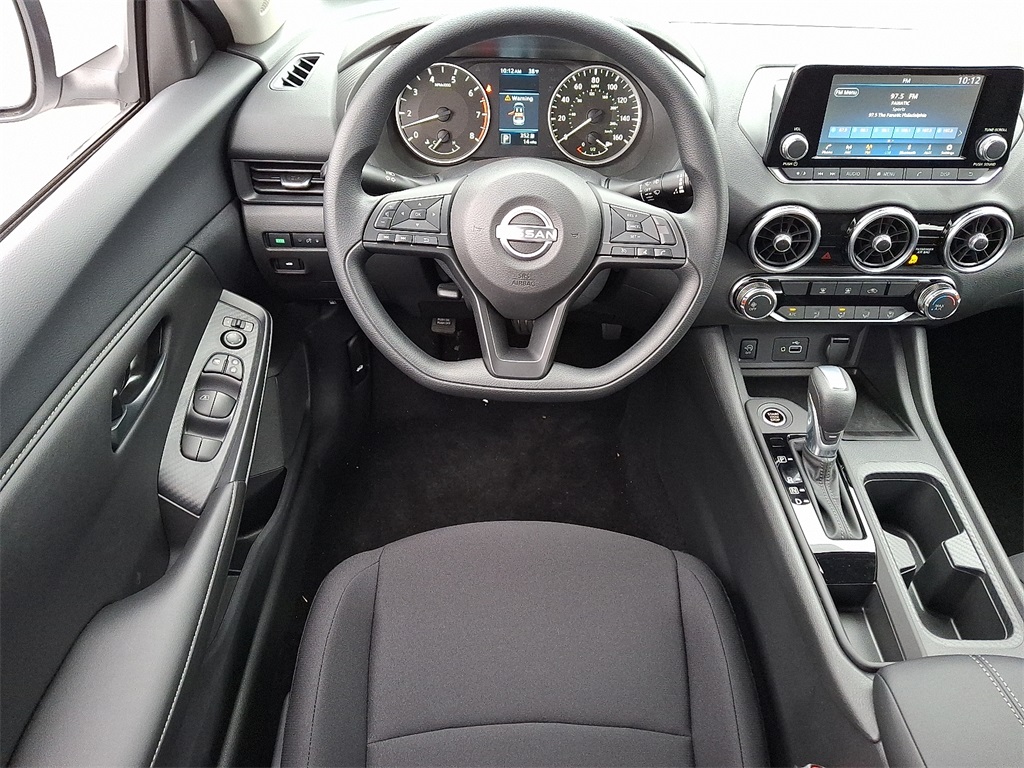 2025 Nissan Sentra S - Photo 7