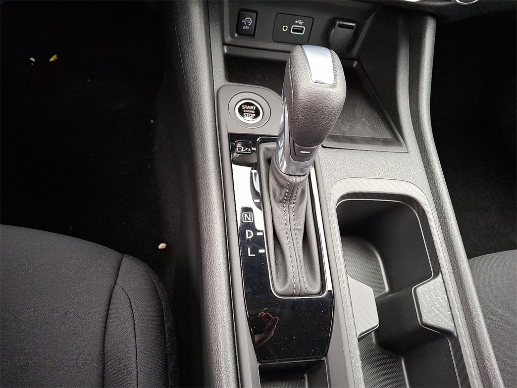 2025 Nissan Sentra S - Photo 10