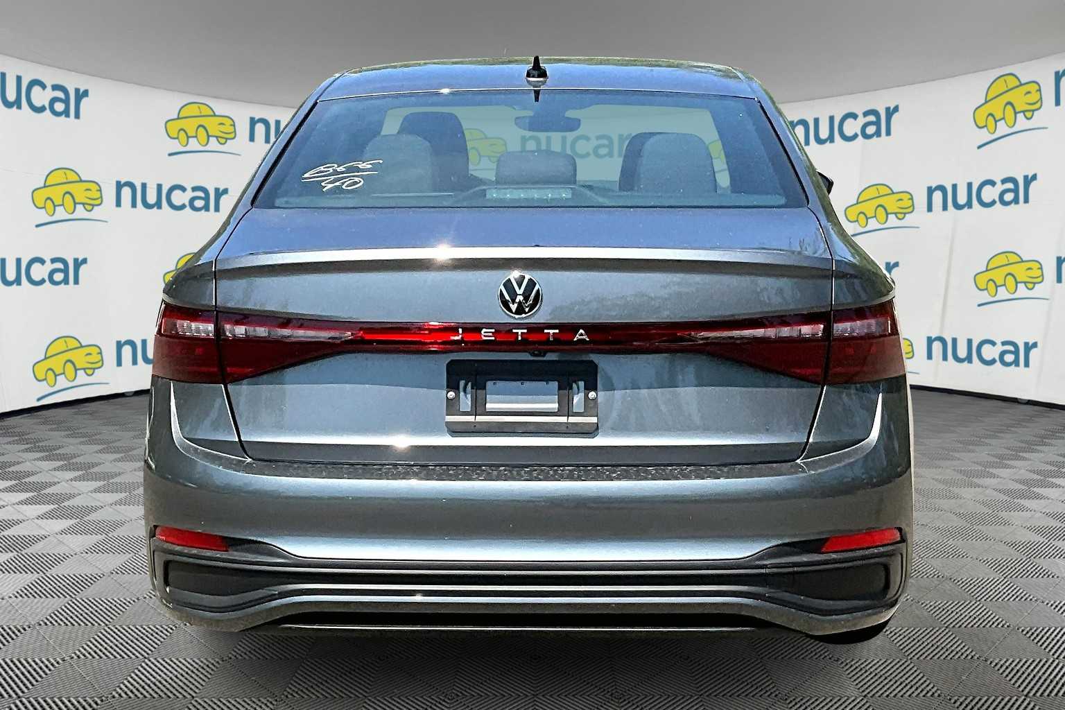 2025 Volkswagen Jetta Sport - Photo 6