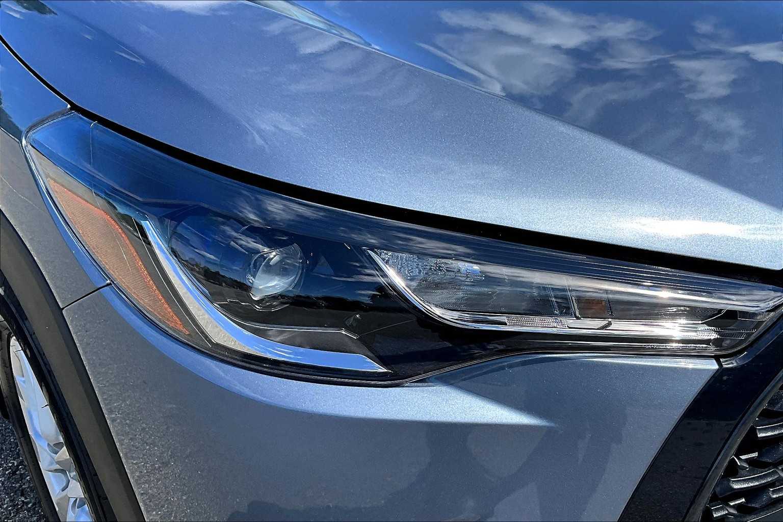 2023 Toyota Corolla Cross LE - Photo 33