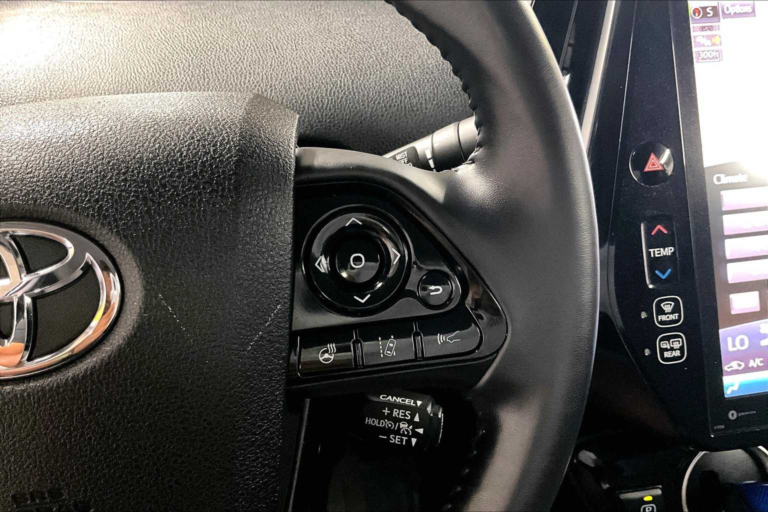 2020 Toyota Prius Prime Limited - Photo 23