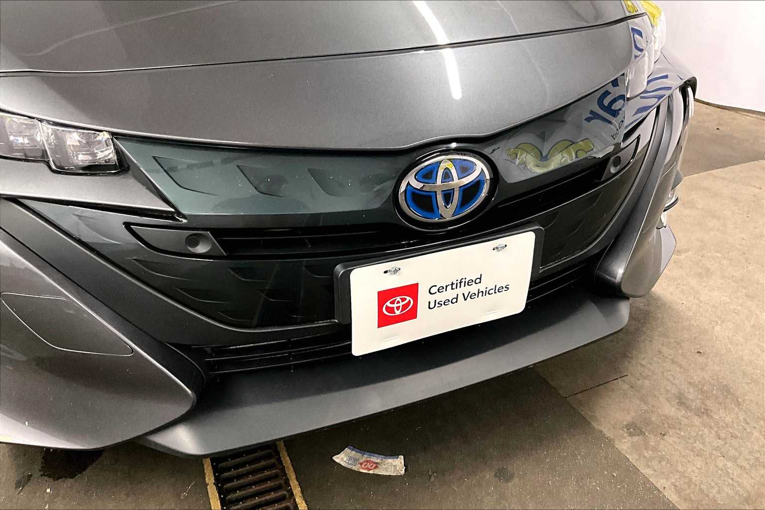 2020 Toyota Prius Prime Limited - Photo 28