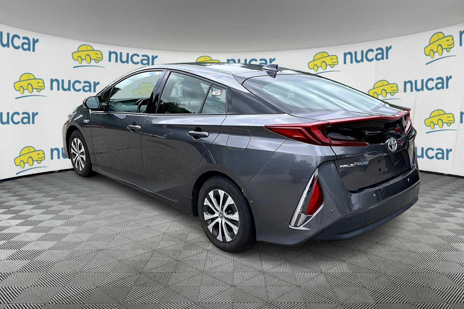 2020 Toyota Prius Prime Limited - Photo 3