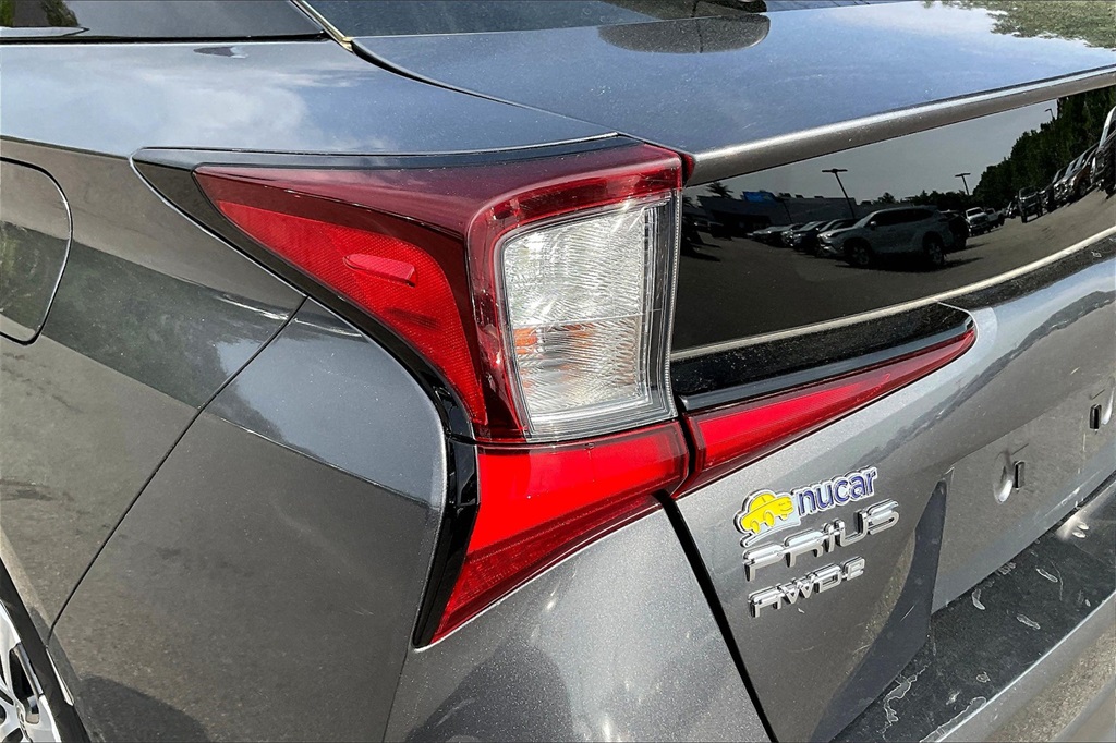 2021 Toyota Prius LE AWD-e - Photo 31