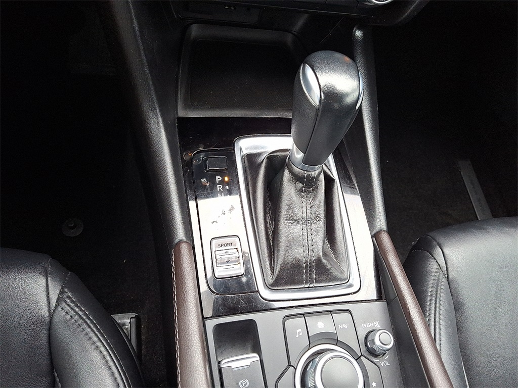 2018 Mazda Mazda3 Touring - Photo 14