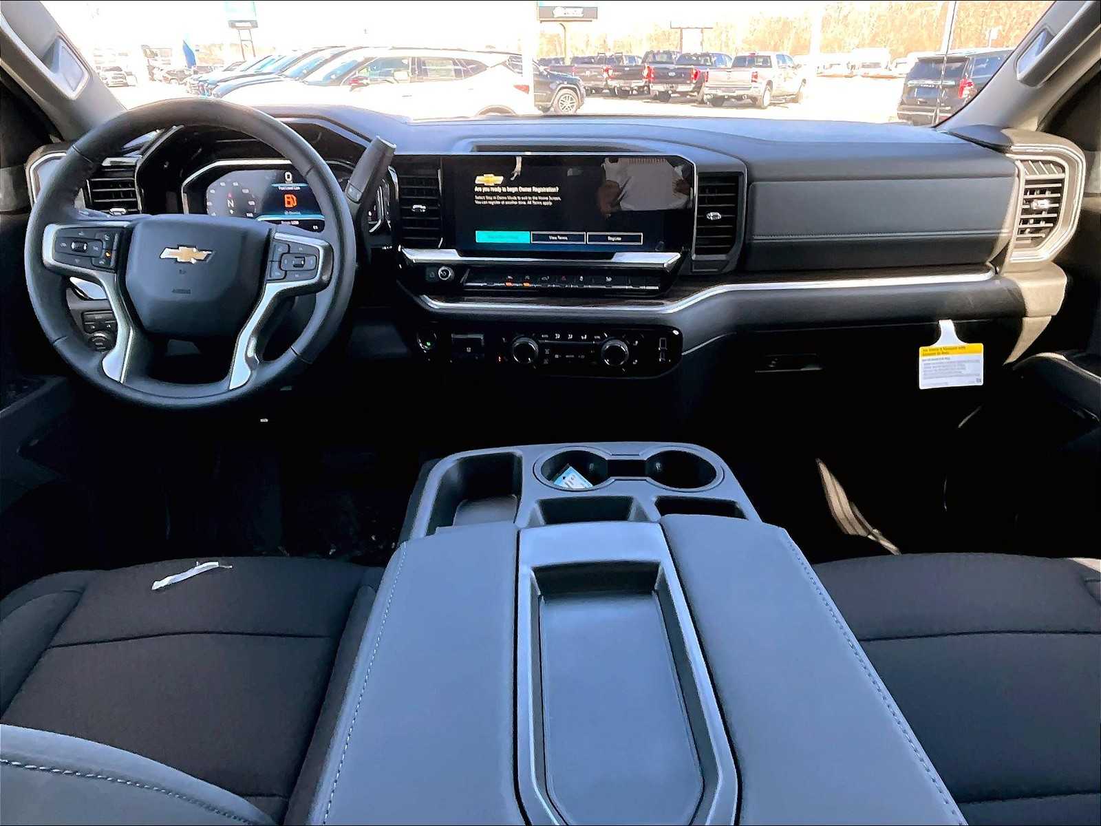 2025 Chevrolet Silverado 1500 LT - Photo 12
