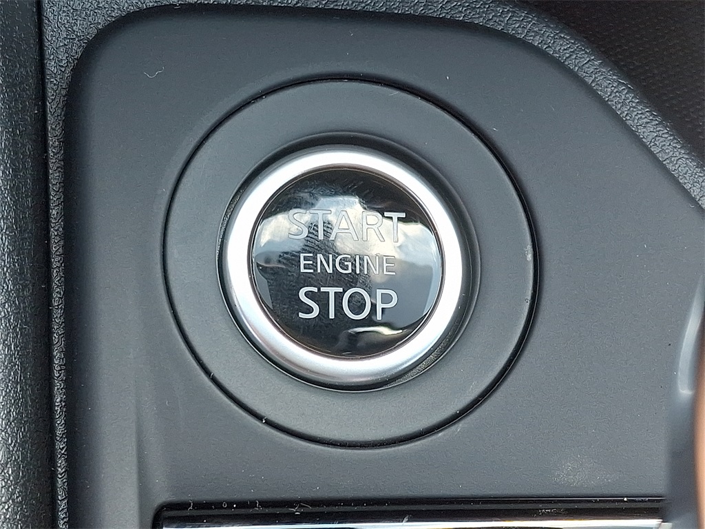 2025 Nissan Sentra S - Photo 15