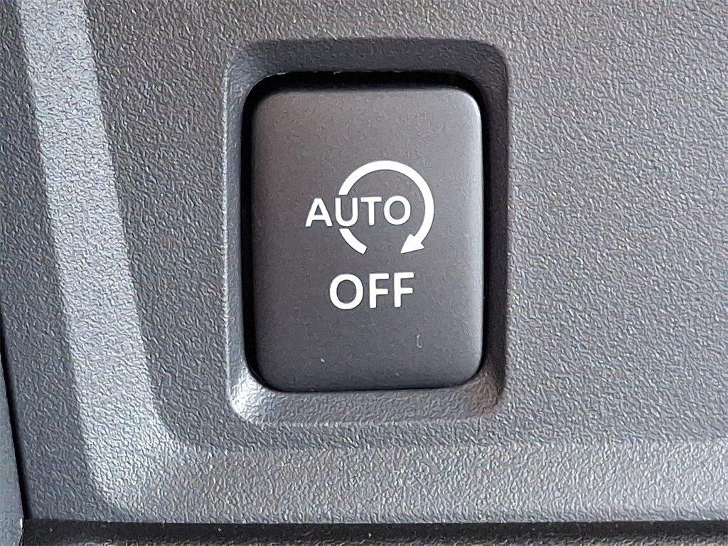 2025 Nissan Sentra S - Photo 16