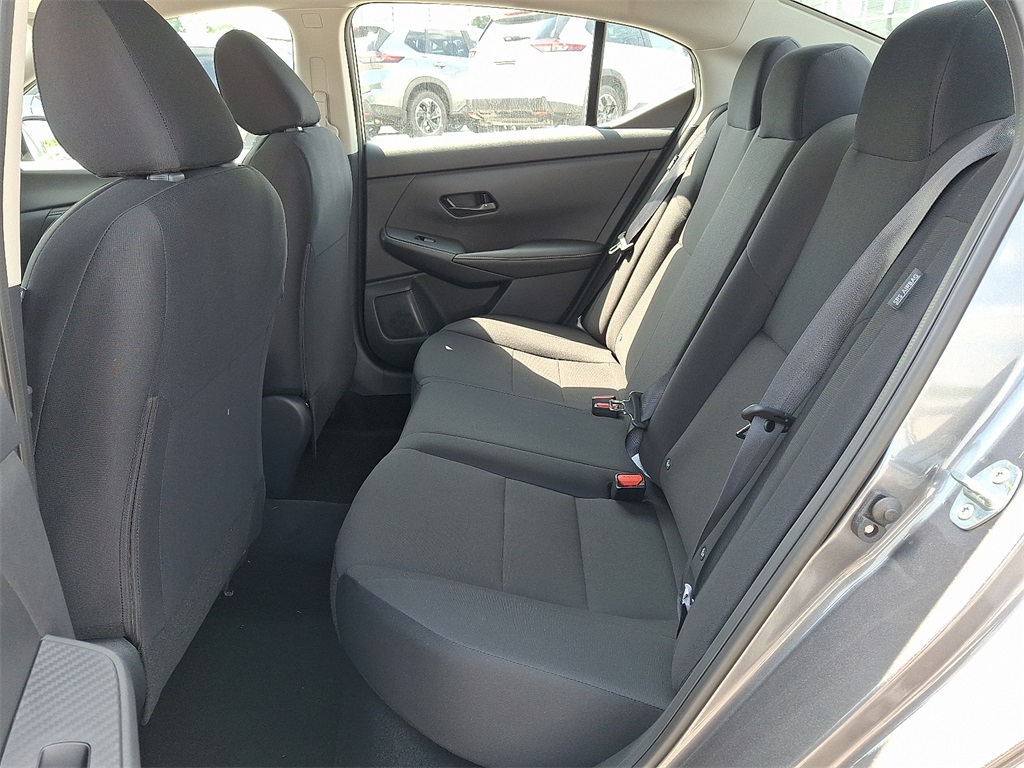 2025 Nissan Sentra S - Photo 6