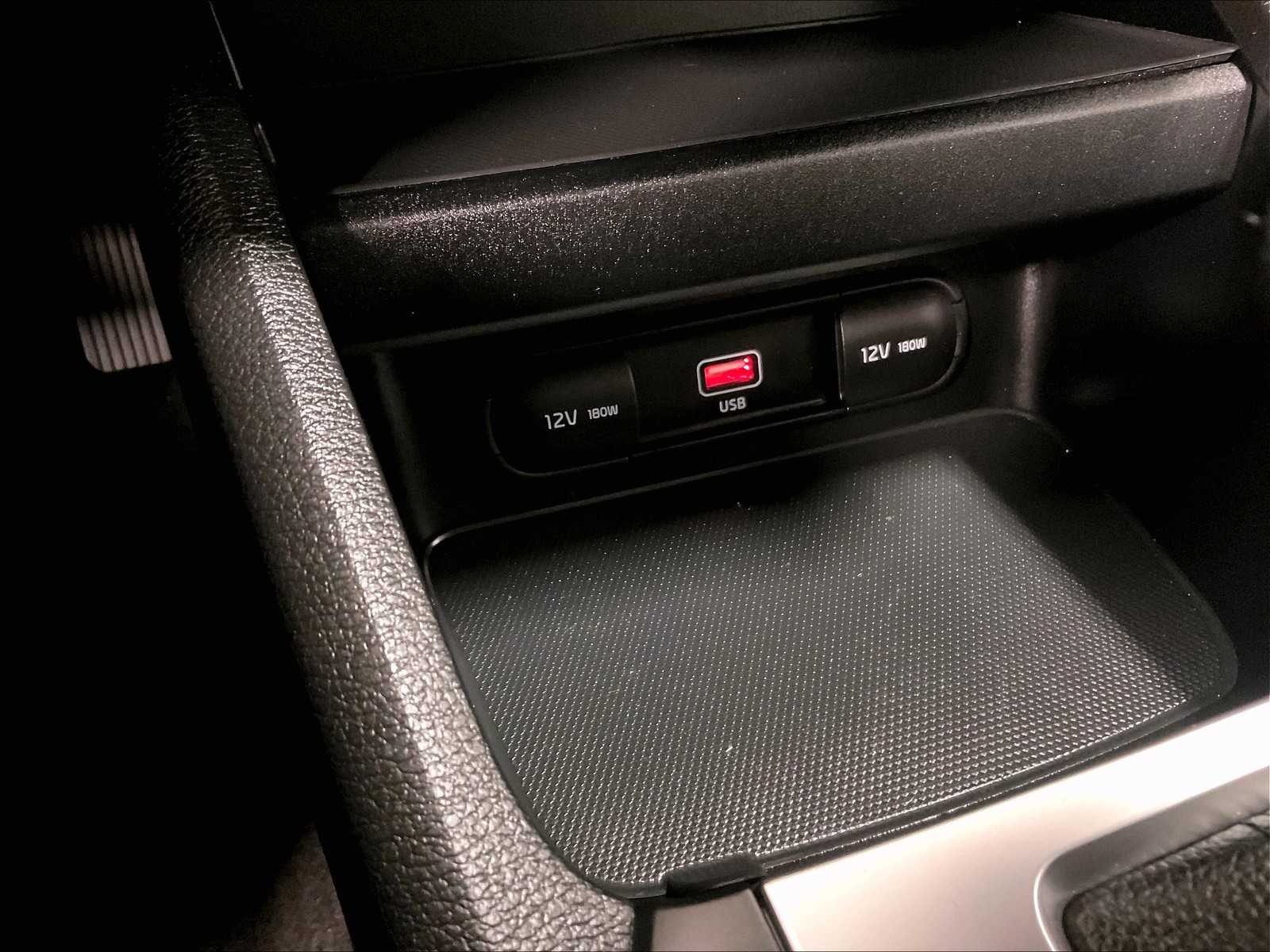 2023 Kia Forte LXS - Photo 26