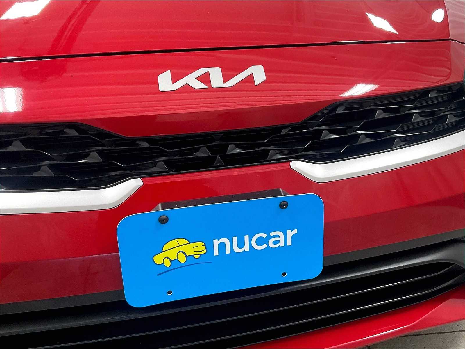 2023 Kia Forte LXS - Photo 31