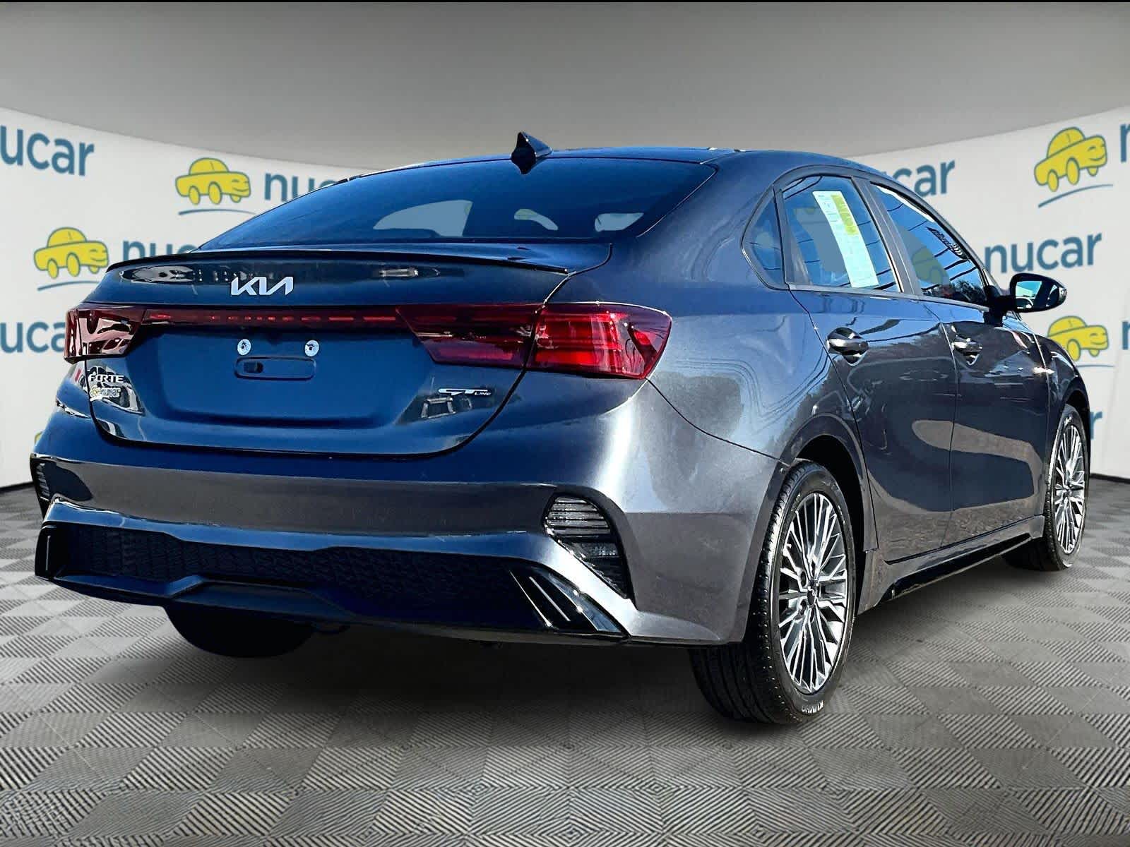 2023 Kia Forte GT-Line - Photo 6