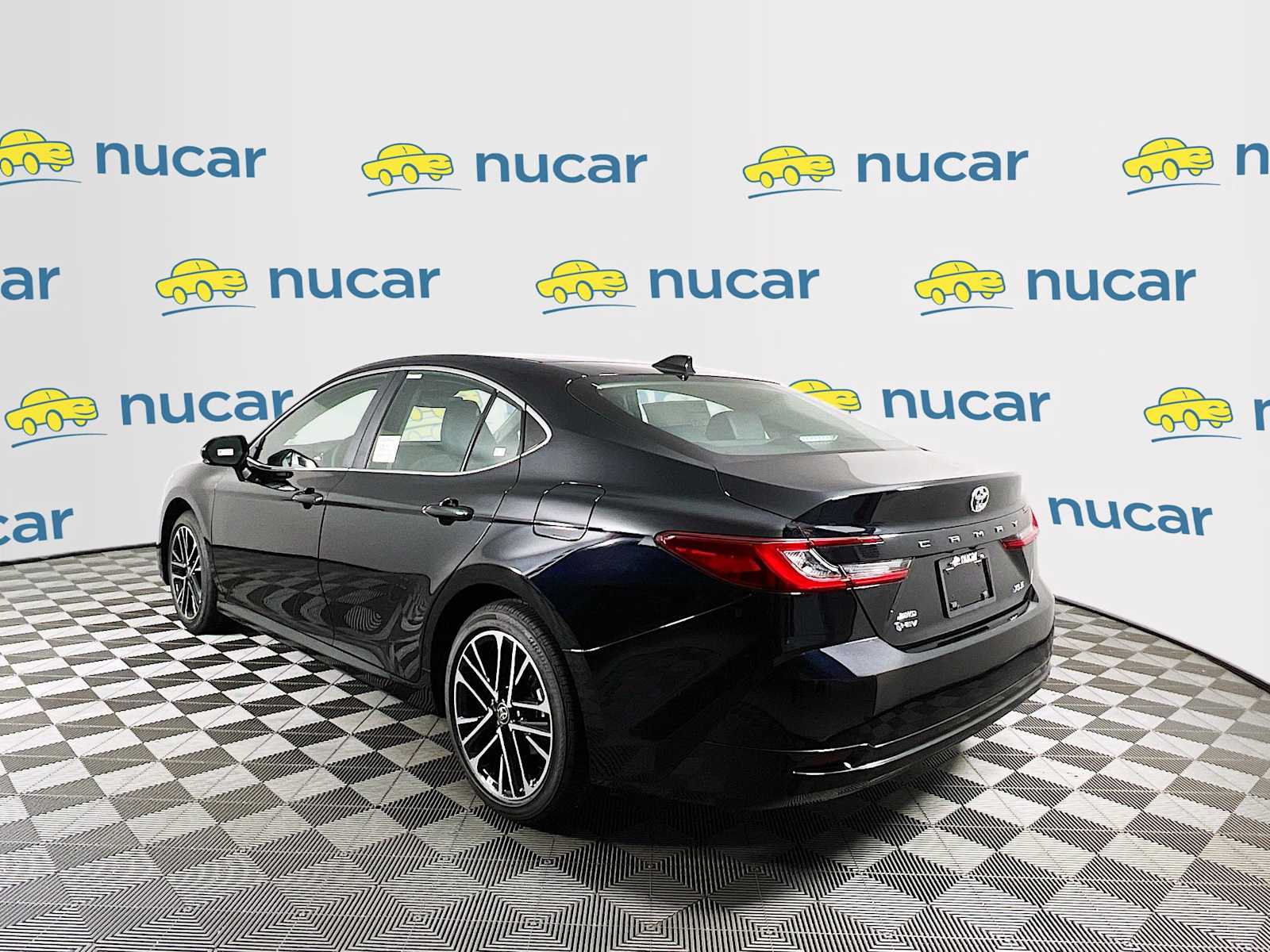 2026 Toyota Camry XSE - Photo 4