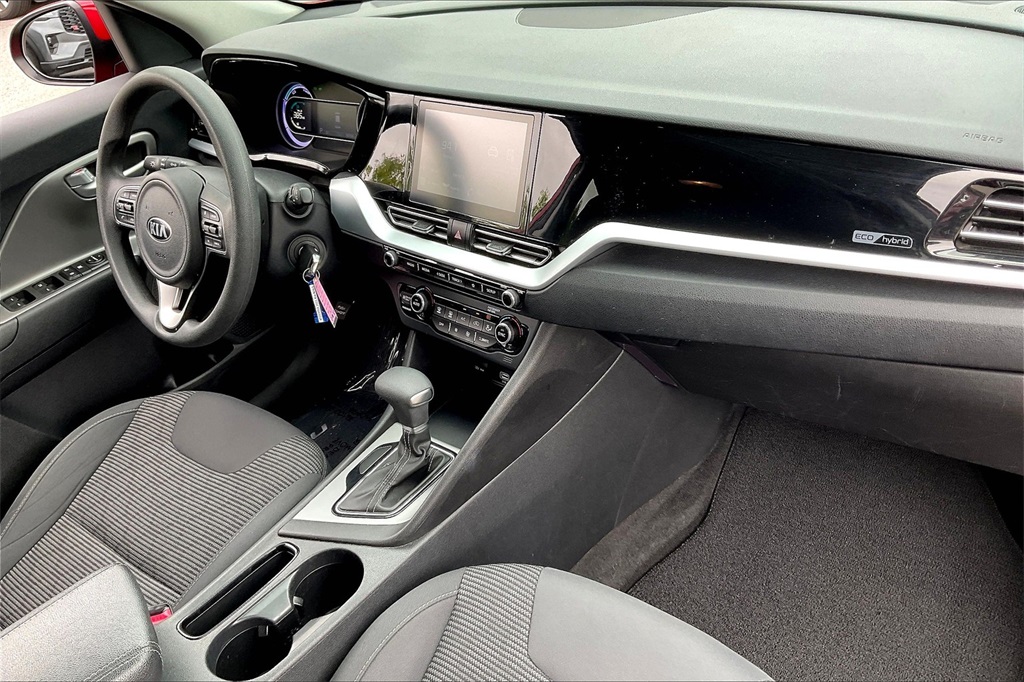 2021 Kia Niro LX - Photo 13