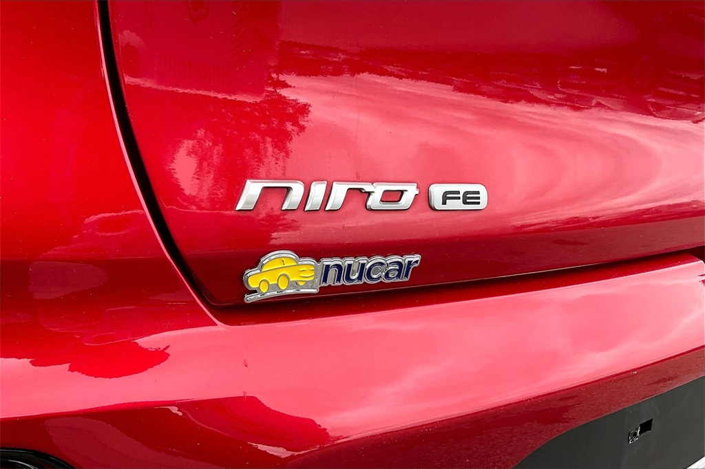 2021 Kia Niro LX - Photo 25