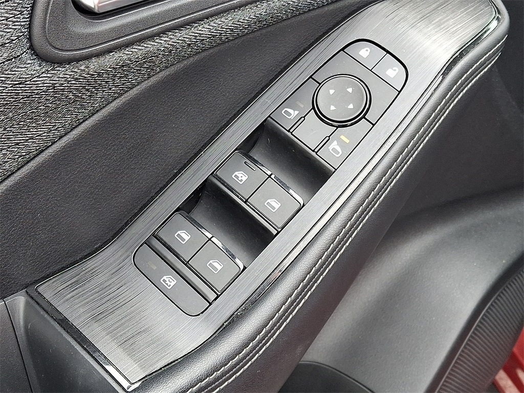 2023 Nissan Rogue SV - Photo 14