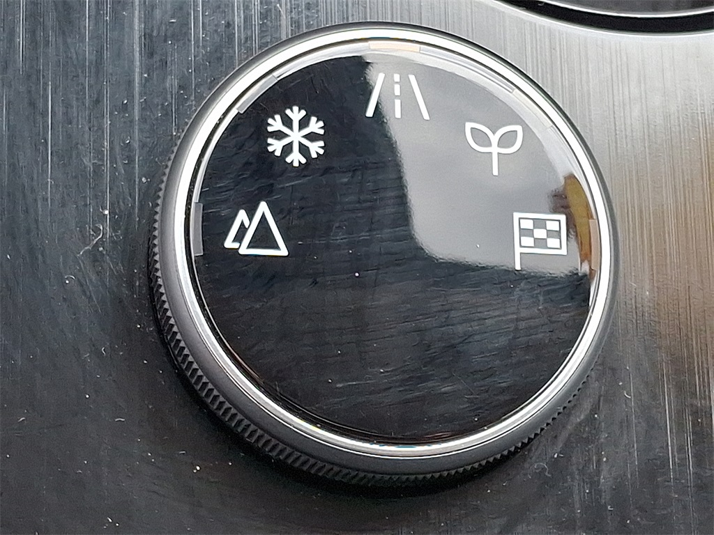 2023 Nissan Rogue SV - Photo 23