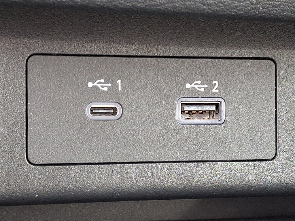 2023 Nissan Rogue SV - Photo 24