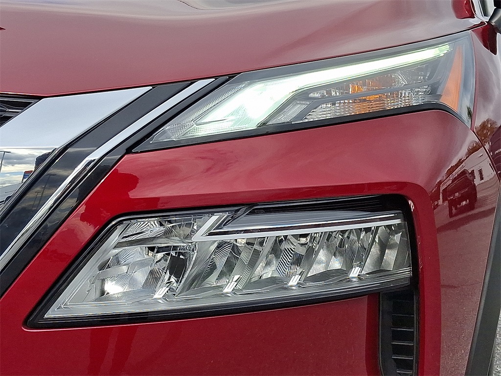 2023 Nissan Rogue SV - Photo 10