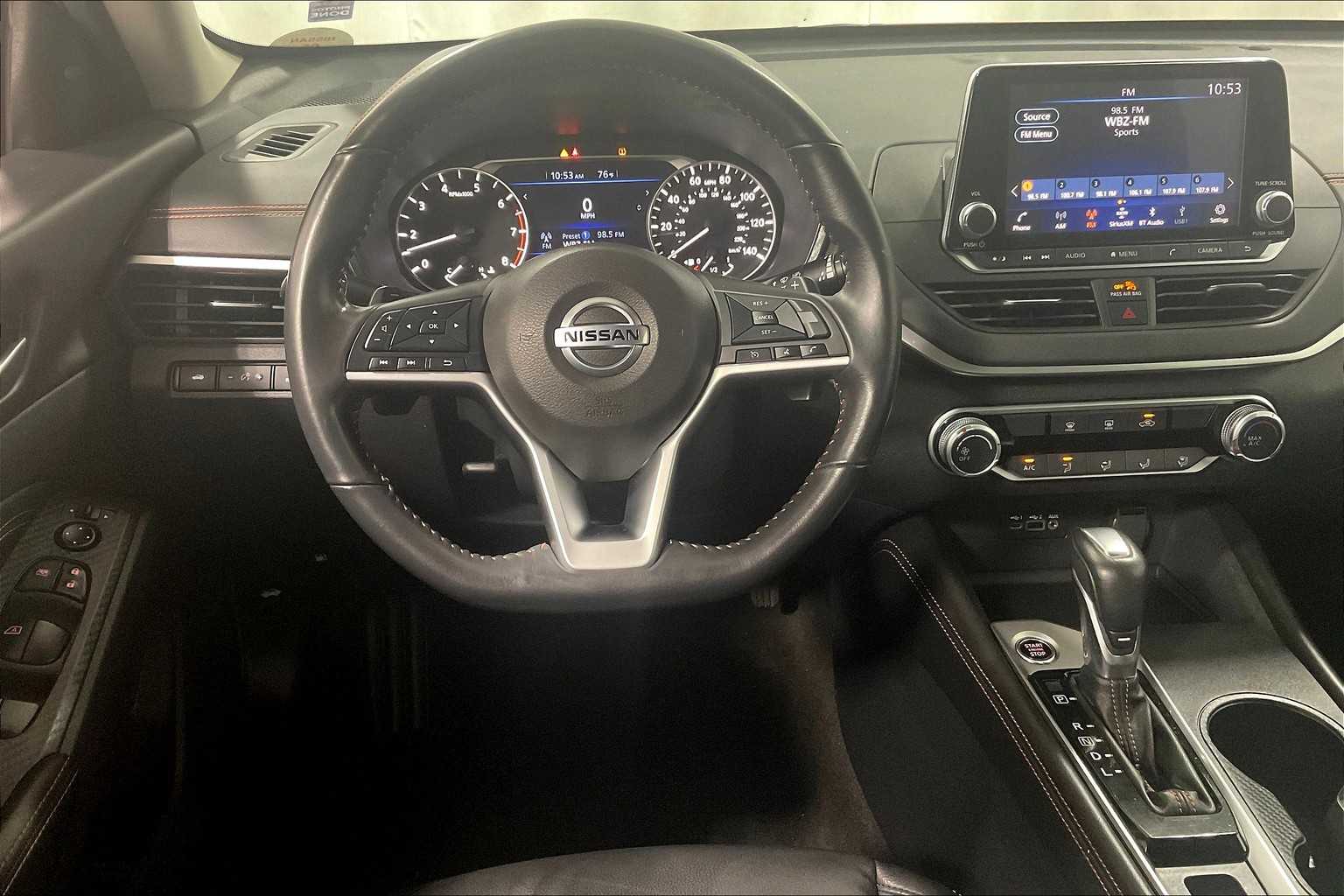 2022 Nissan Altima 2.5 SR - Photo 17