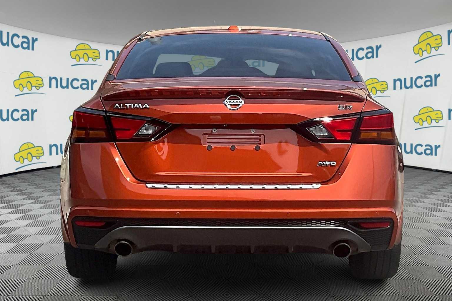 2022 Nissan Altima 2.5 SR - Photo 5