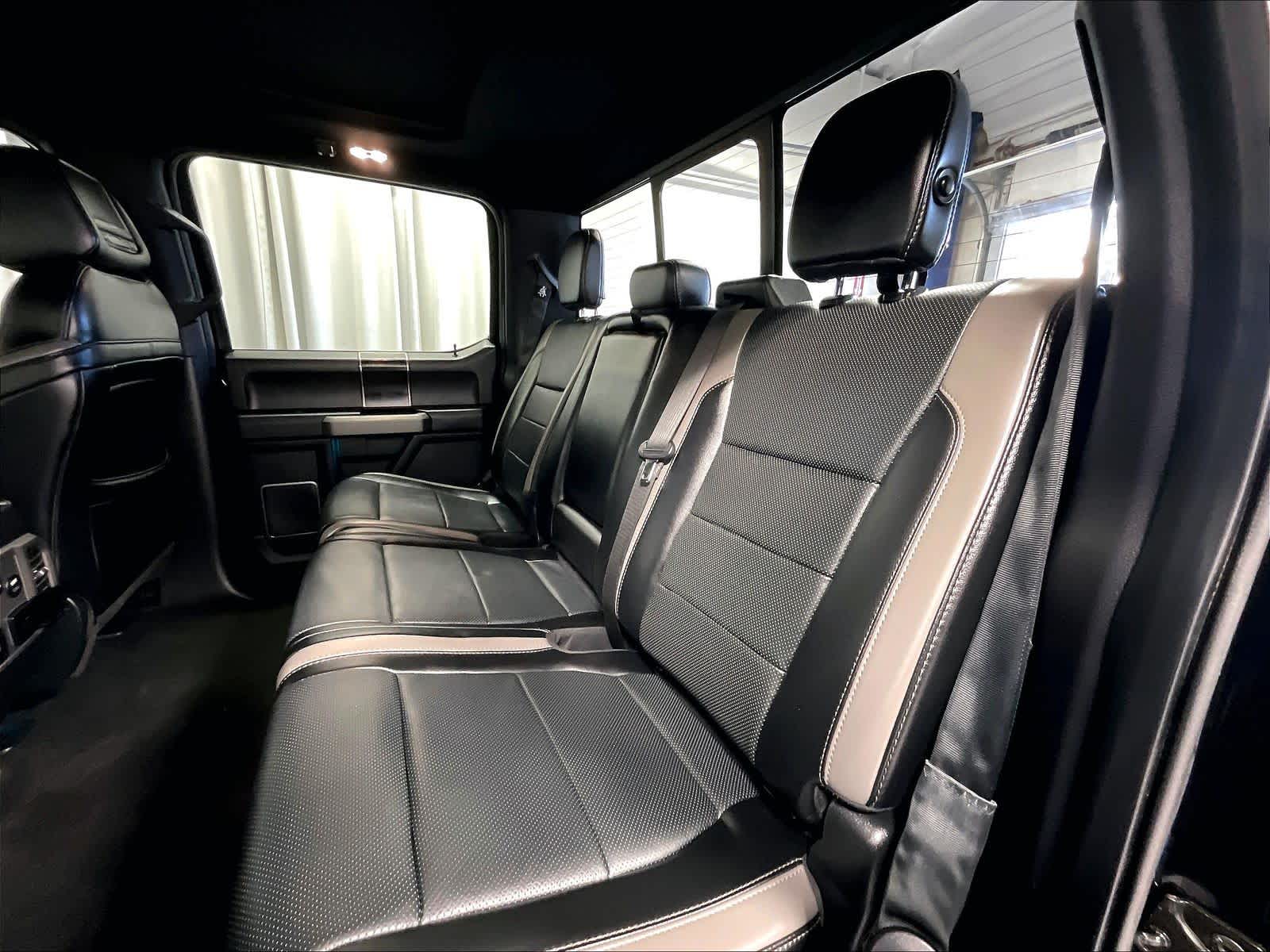 2018 Ford F-150 Raptor - Photo 15