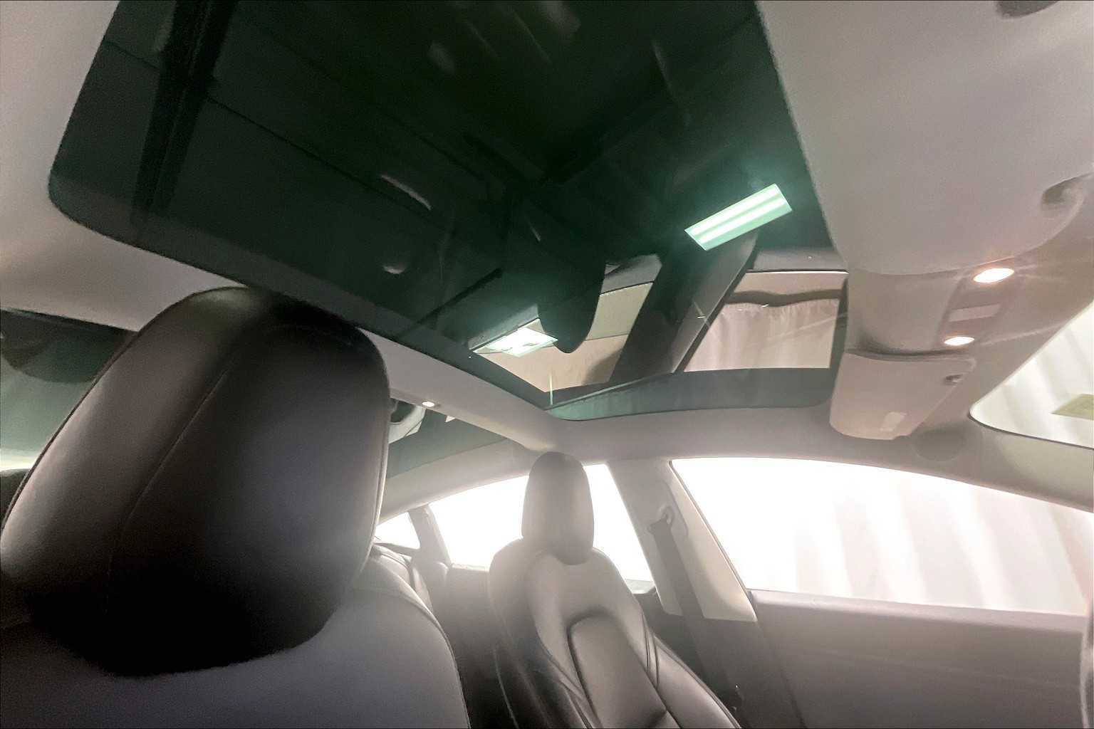 2018 Tesla Model 3 Long Range Battery - Photo 22