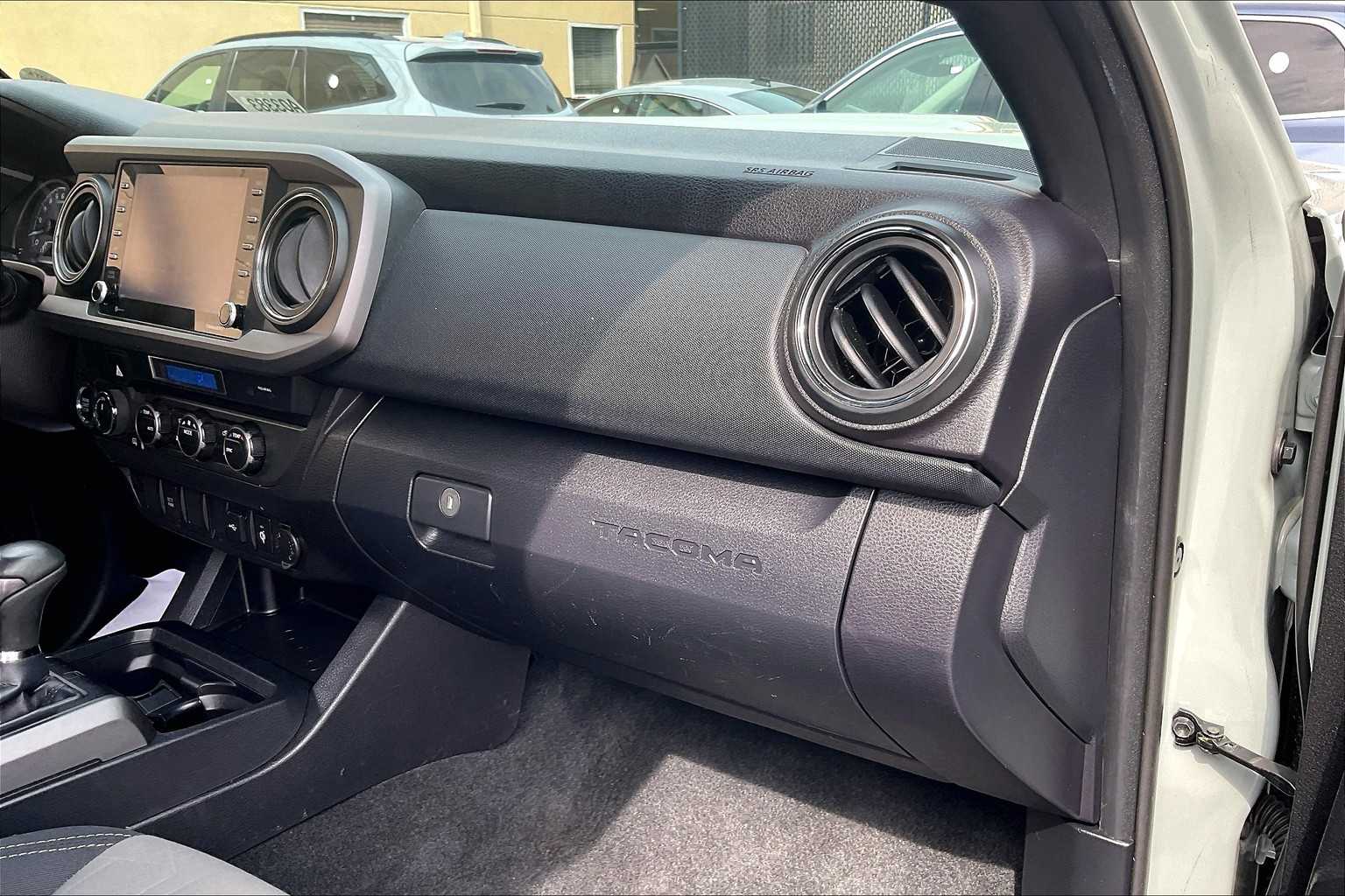 2022 Toyota Tacoma TRD Sport - Photo 13