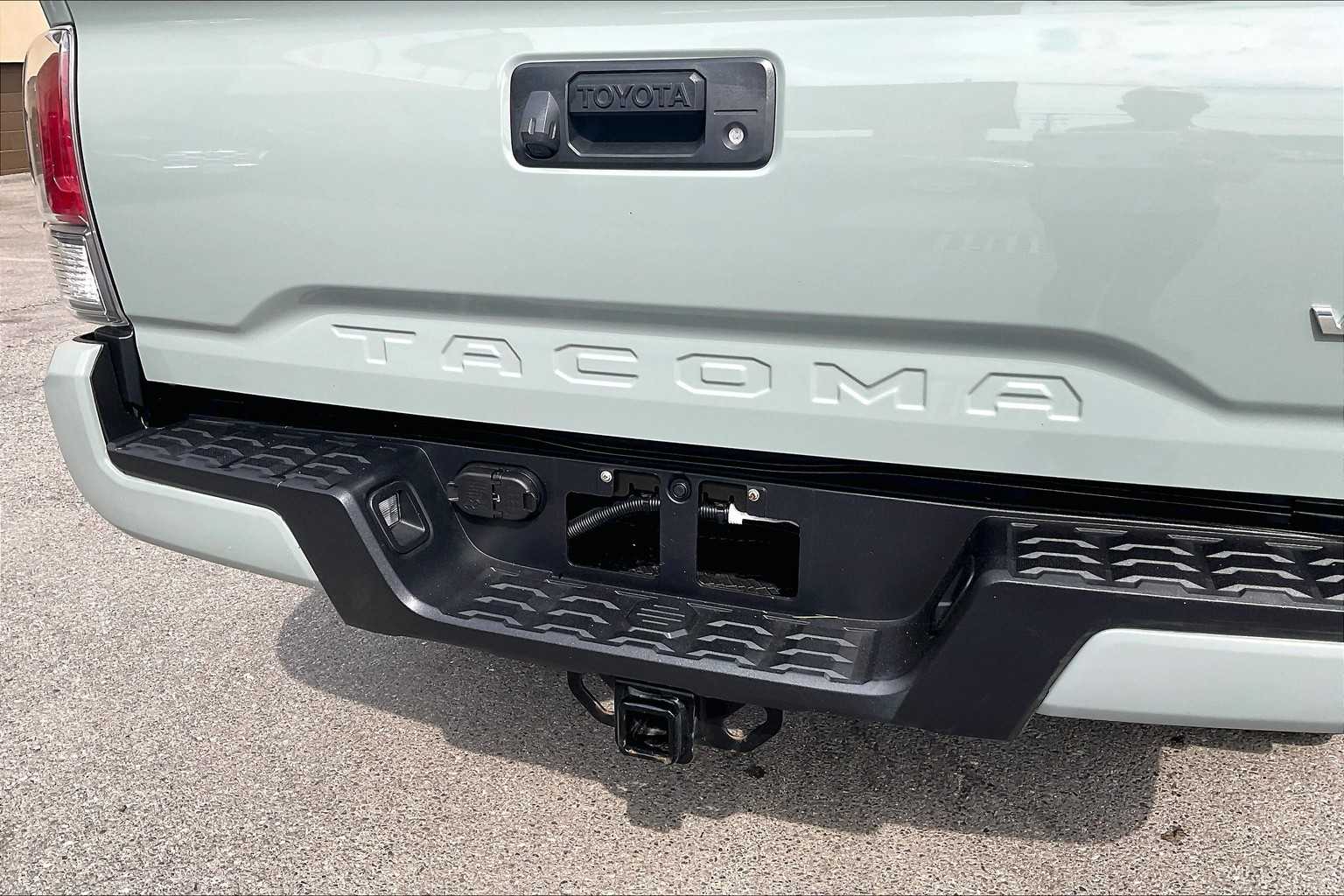 2022 Toyota Tacoma TRD Sport - Photo 28