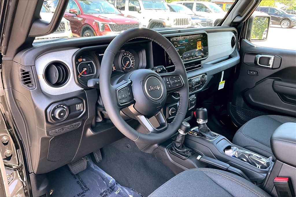 2025 Jeep Wrangler Sport S - Photo 9