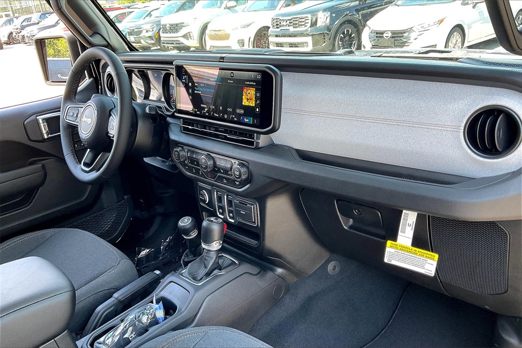 2025 Jeep Wrangler Sport S - Photo 10