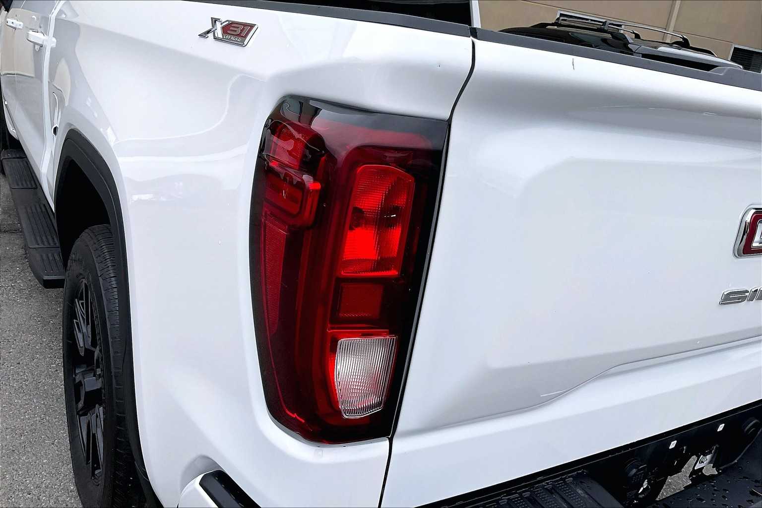 2022 GMC Sierra 1500 Elevation - Photo 34