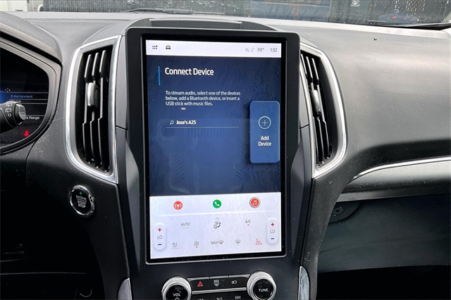 2022 Ford Edge Titanium - Photo 8