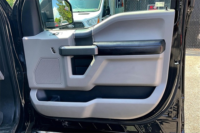 2017 Ford F-150 XL - Photo 19