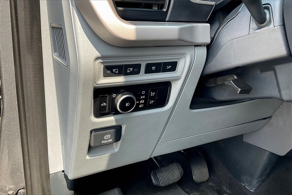 2023 Ford F-150 XLT - Photo 25