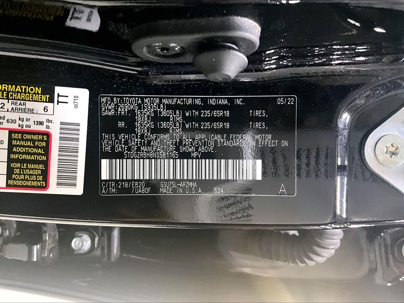 2022 Toyota Highlander XLE - Photo 6