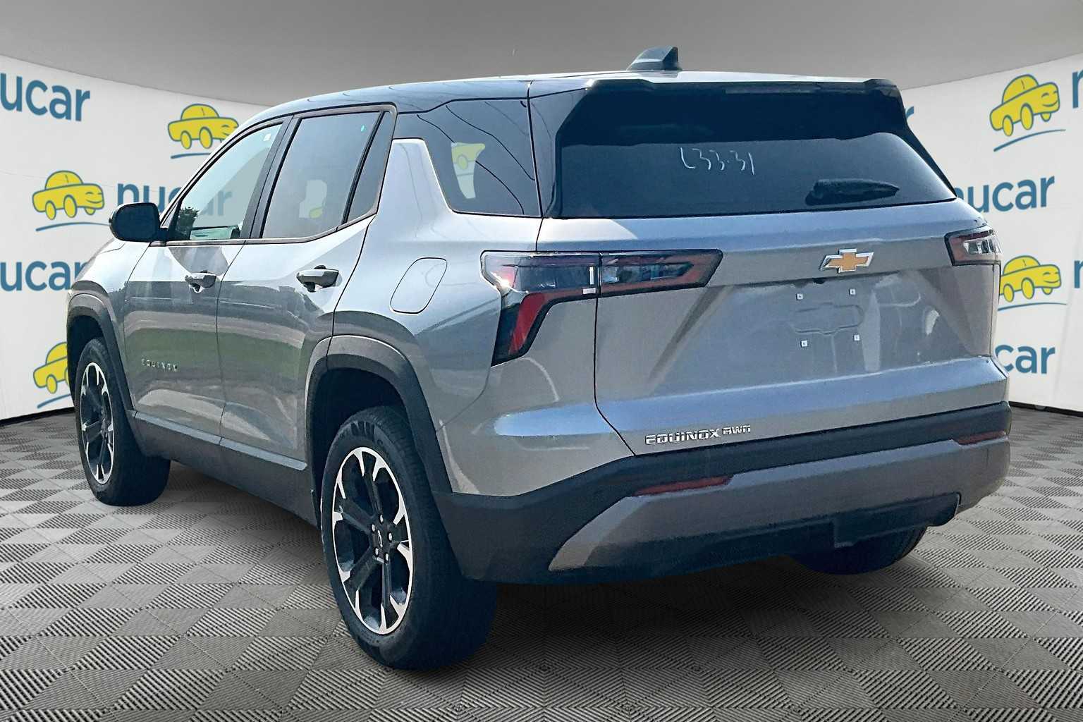 2026 Chevrolet Equinox AWD LT - Photo 5