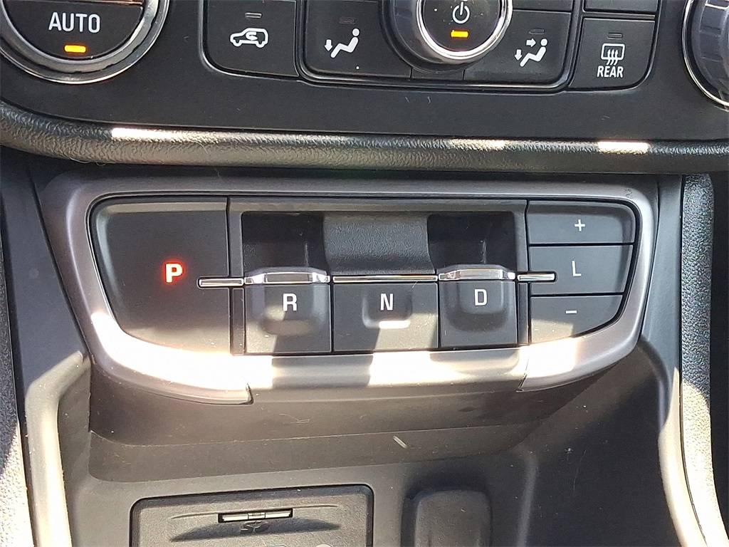 2023 GMC Terrain AT4 - Photo 14