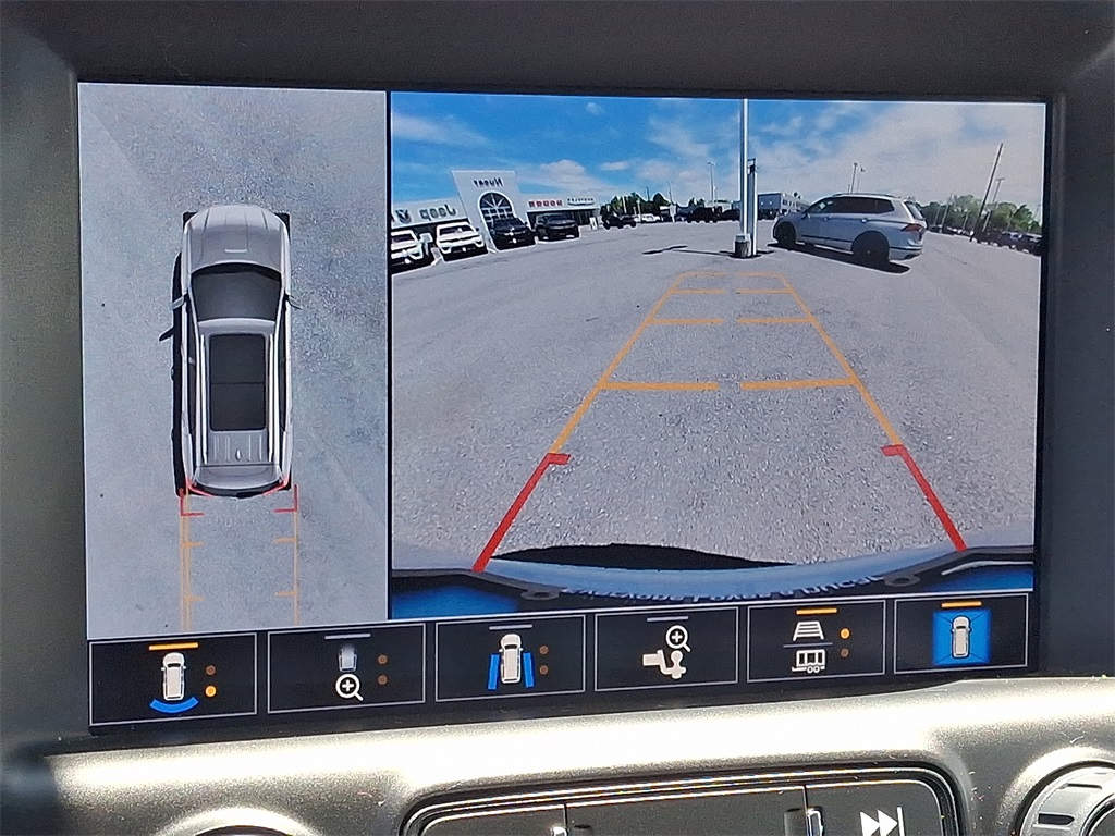 2023 GMC Terrain AT4 - Photo 18