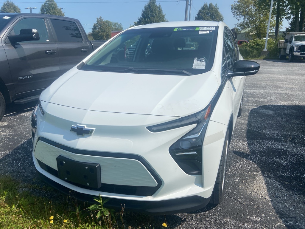 2023 Chevrolet Bolt EV 1LT - Photo 2