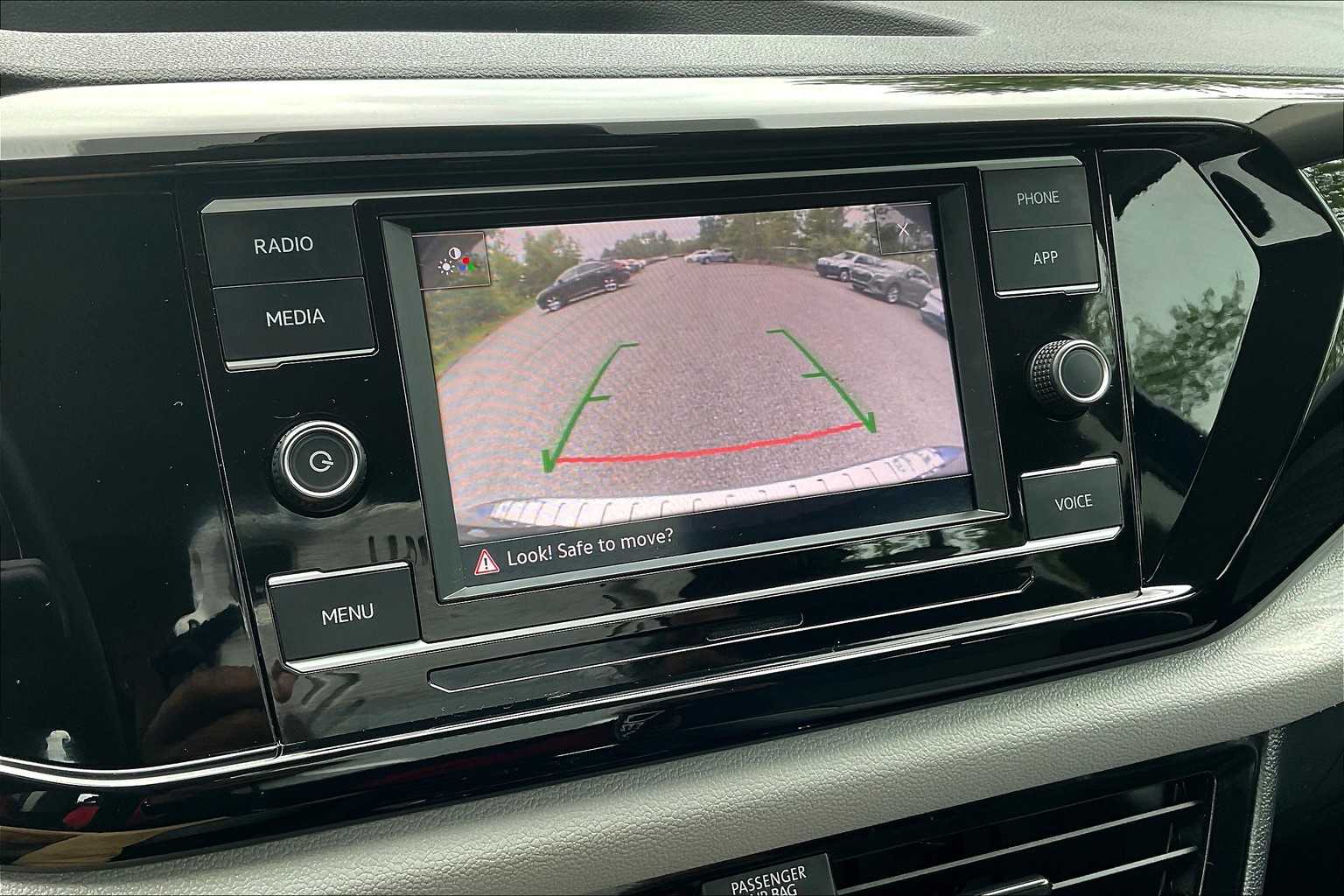 2023 Volkswagen Taos S - Photo 19