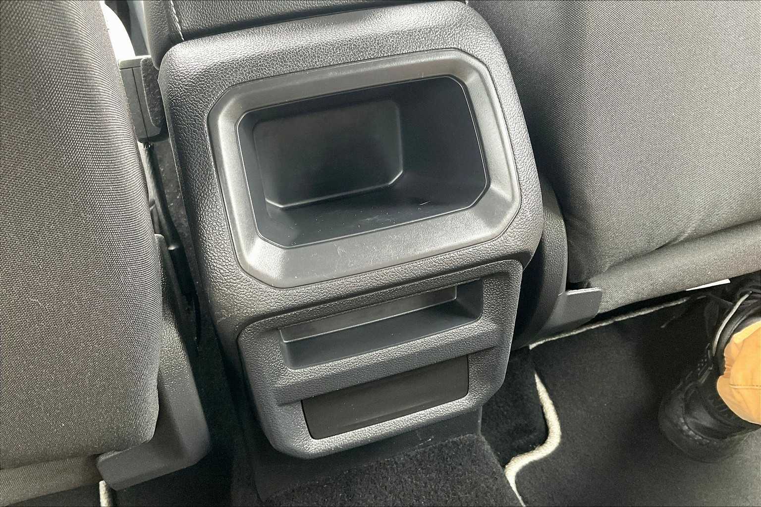 2023 Volkswagen Taos S - Photo 26